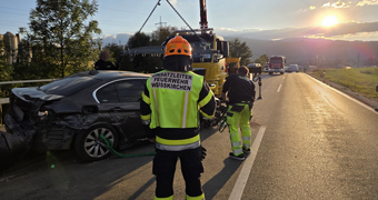 Verkehrsunfall mit PKW auf der B77